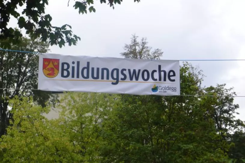 Banner, darauf steht: Bildungswoche